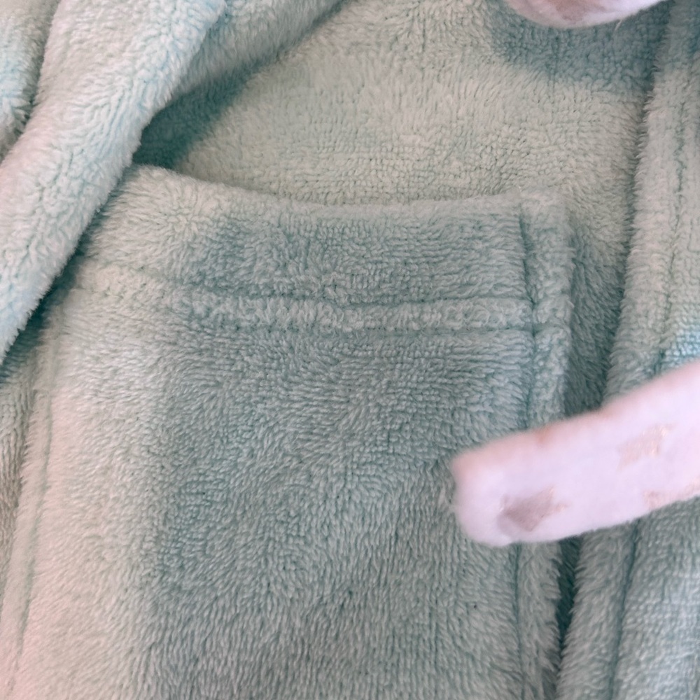 ❤️5 For $20❤️ Unicorn Hooded Pajama Robe Light Blue w Fringe w Pockets Size 6X❤️ - Picture 4 of 9